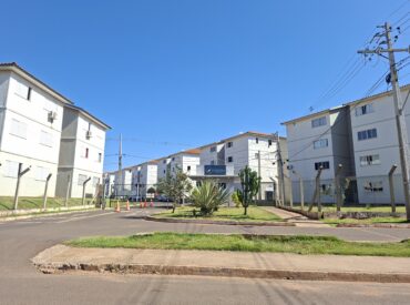 Apartamento para alugar no Jardim Canguru, Campo Grande — 2 quartos
