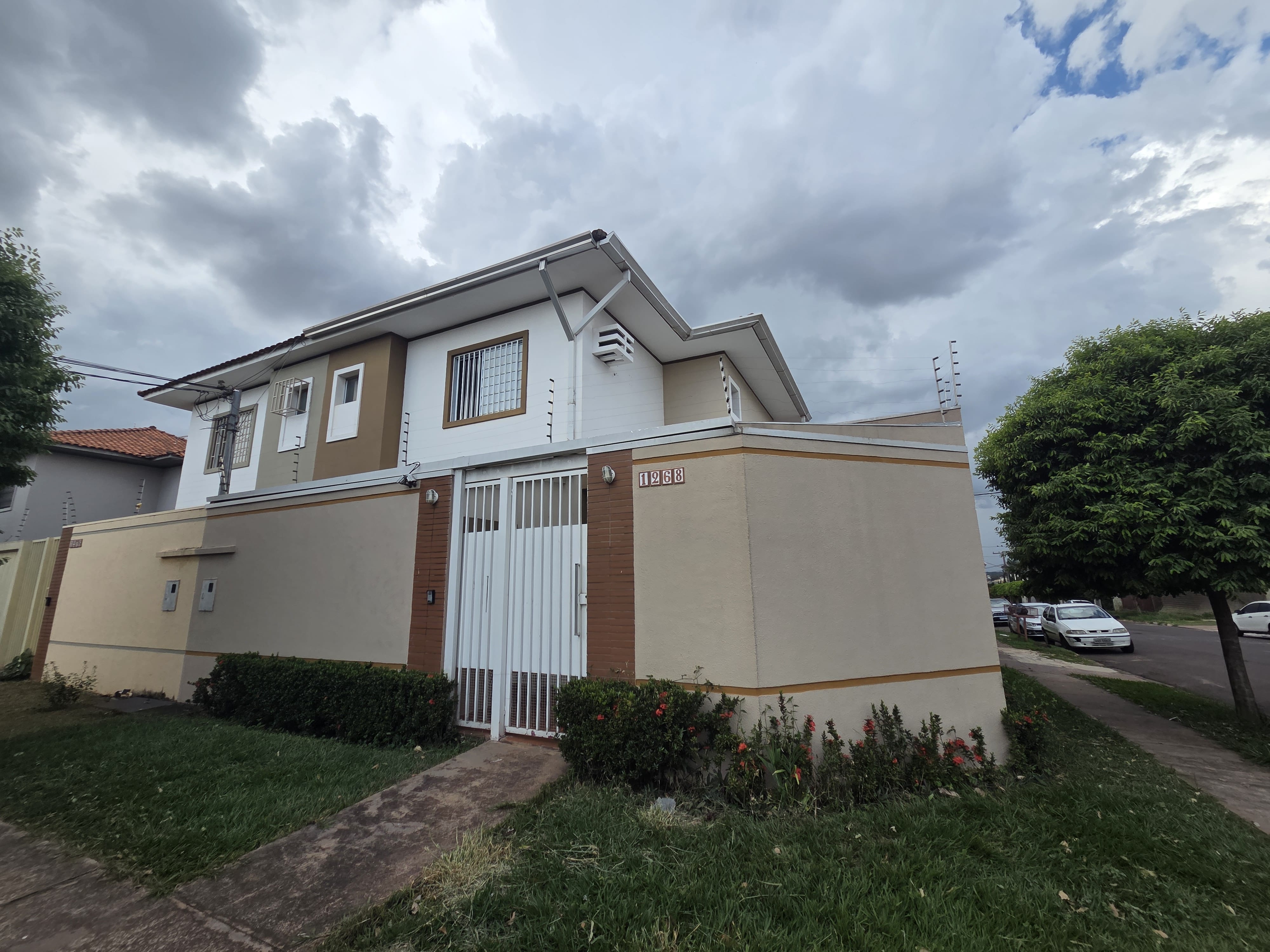 Casa para alugar no Santa Fé, Campo Grande — 2 quartos